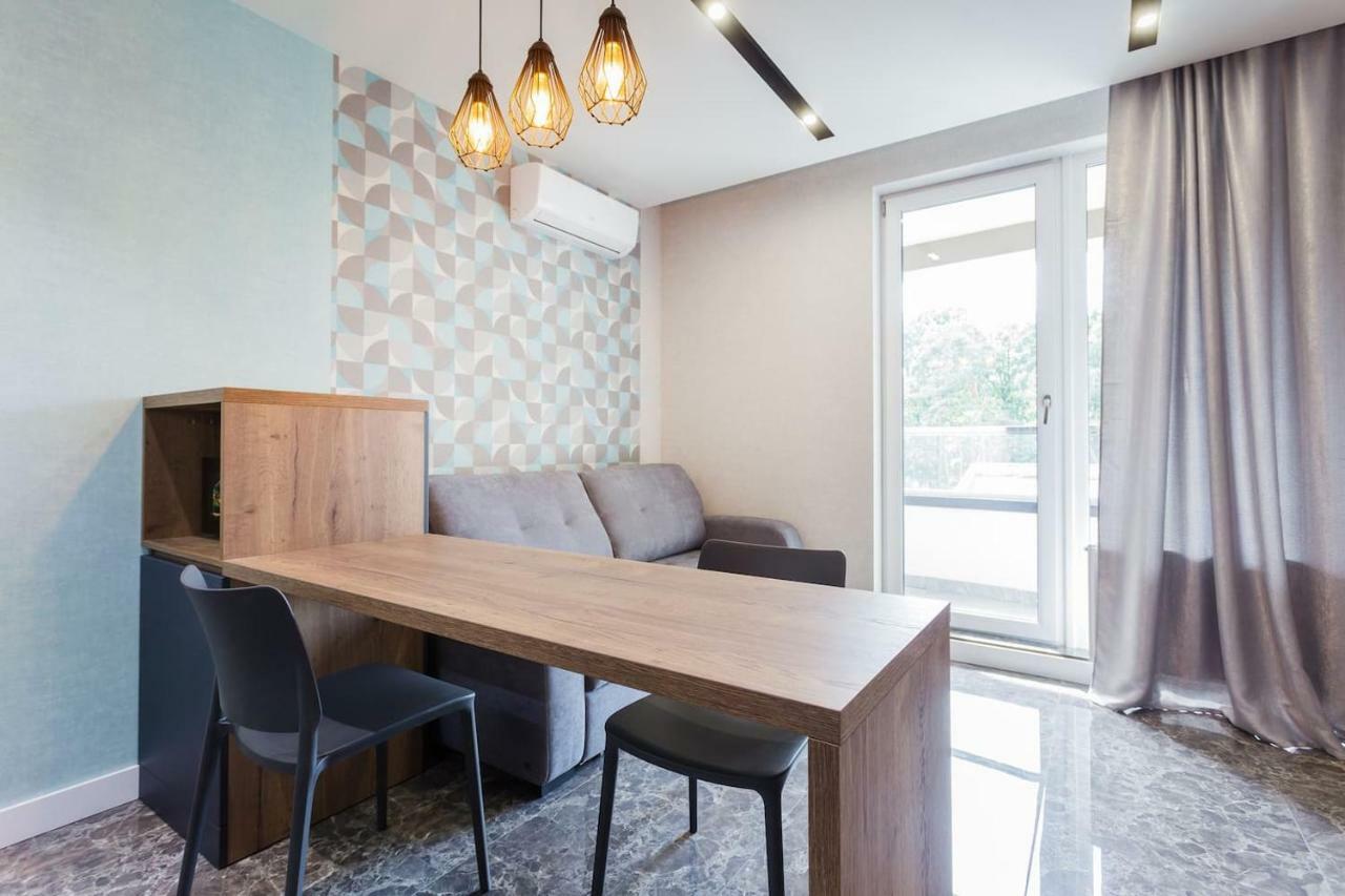 Красивая Квартира В Парке Kiev Extérieur photo