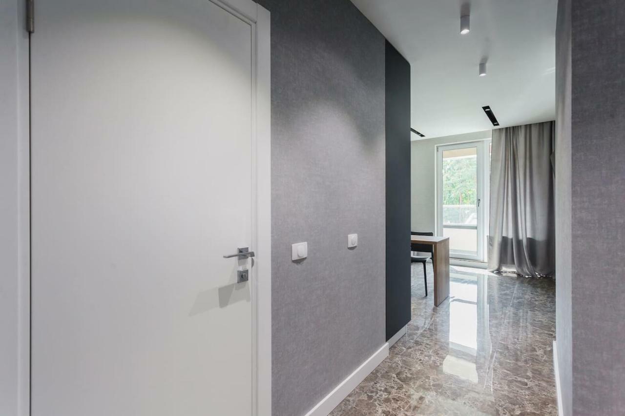 Красивая Квартира В Парке Kiev Extérieur photo